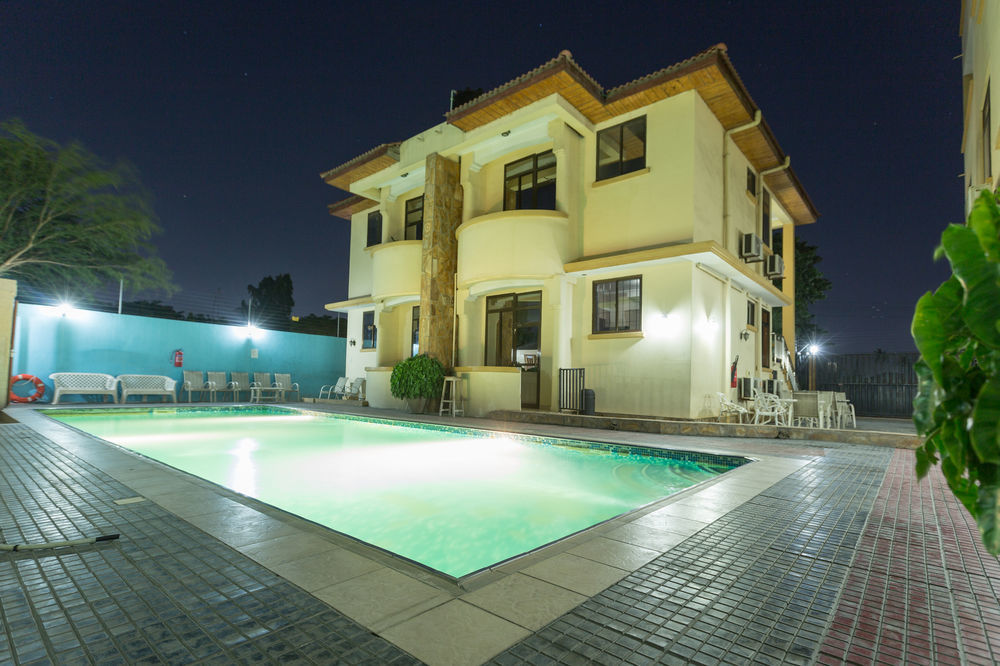 Hotel De Mag Dar es Salaam Esterno foto