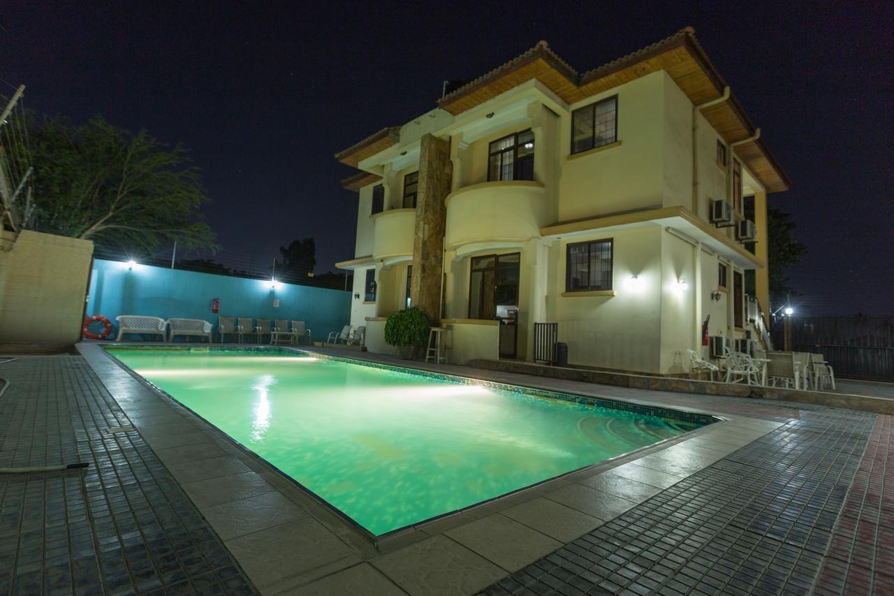 Hotel De Mag Dar es Salaam Esterno foto