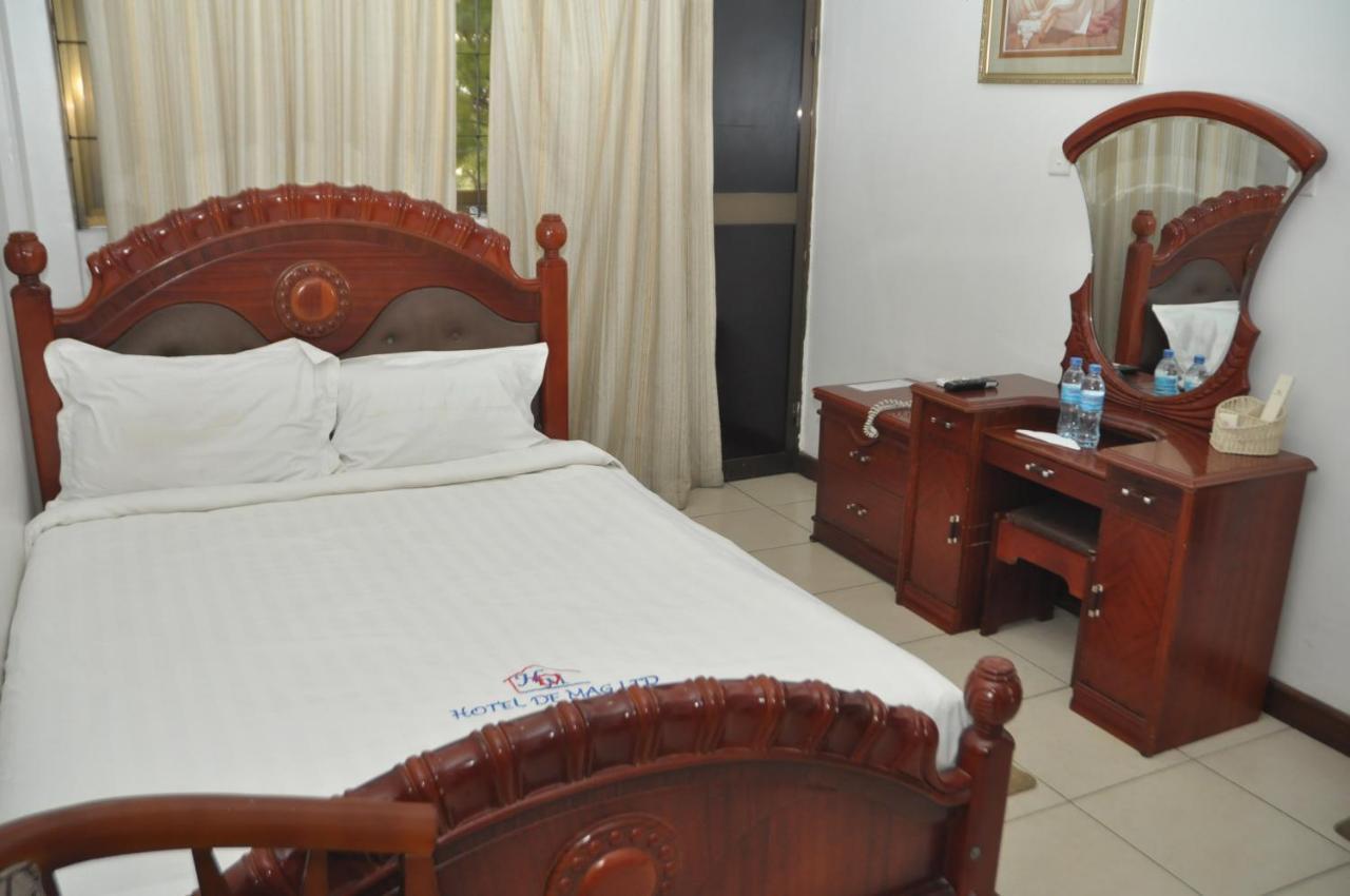 Hotel De Mag Dar es Salaam Esterno foto